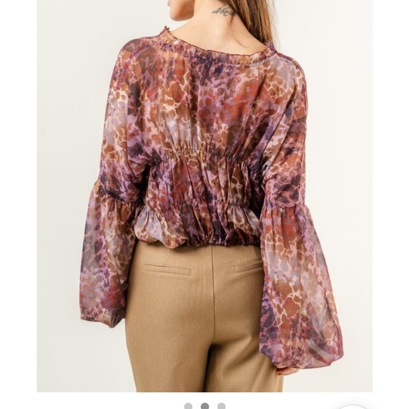 Vestique Ronda Top - Picture 2 of 4